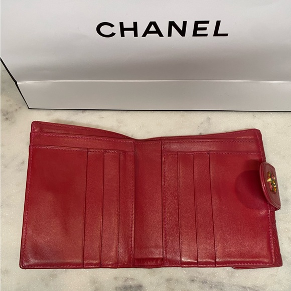 Chanel Pink Caviar Wallet - Picture 6 of 8